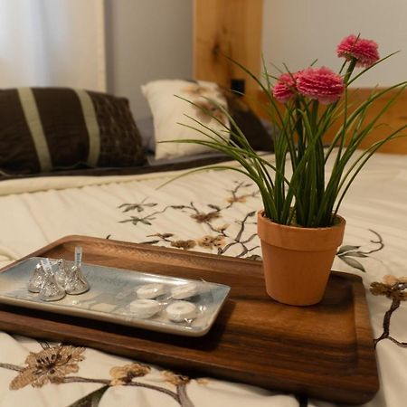 Trinity Escapes - Two Bedroom Two Bathroom Full Apartment Near Airport Anchorage Eksteriør bilde