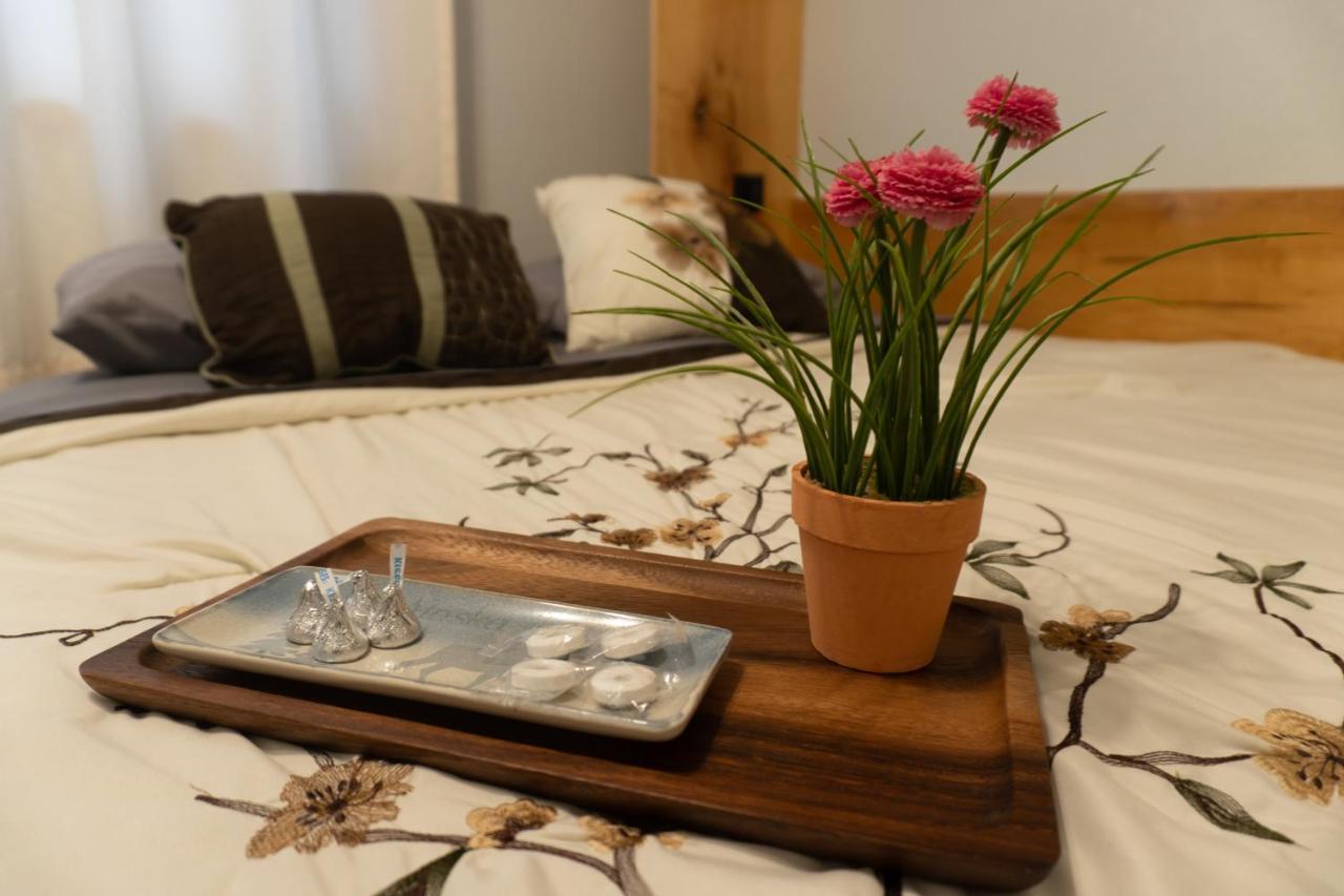 Trinity Escapes - Two Bedroom Two Bathroom Full Apartment Near Airport Anchorage Eksteriør bilde