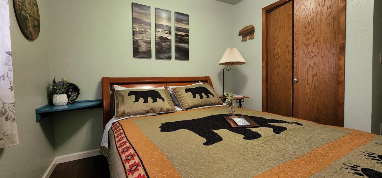 Trinity Escapes - Two Bedroom Two Bathroom Full Apartment Near Airport Anchorage Eksteriør bilde