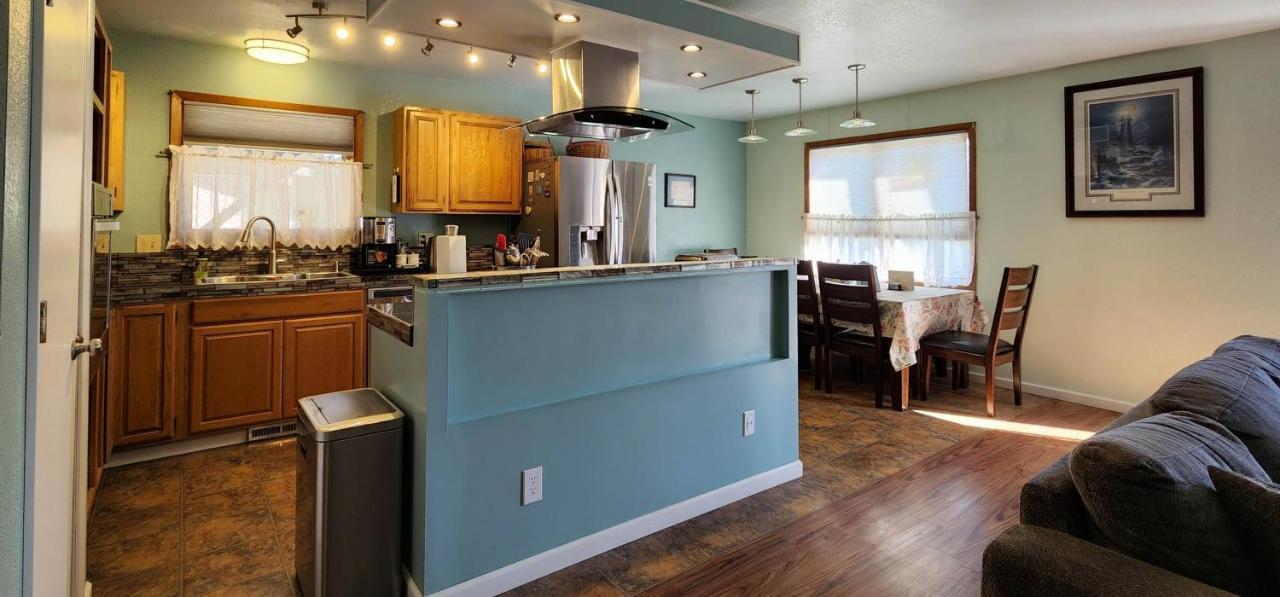 Trinity Escapes - Two Bedroom Two Bathroom Full Apartment Near Airport Anchorage Eksteriør bilde